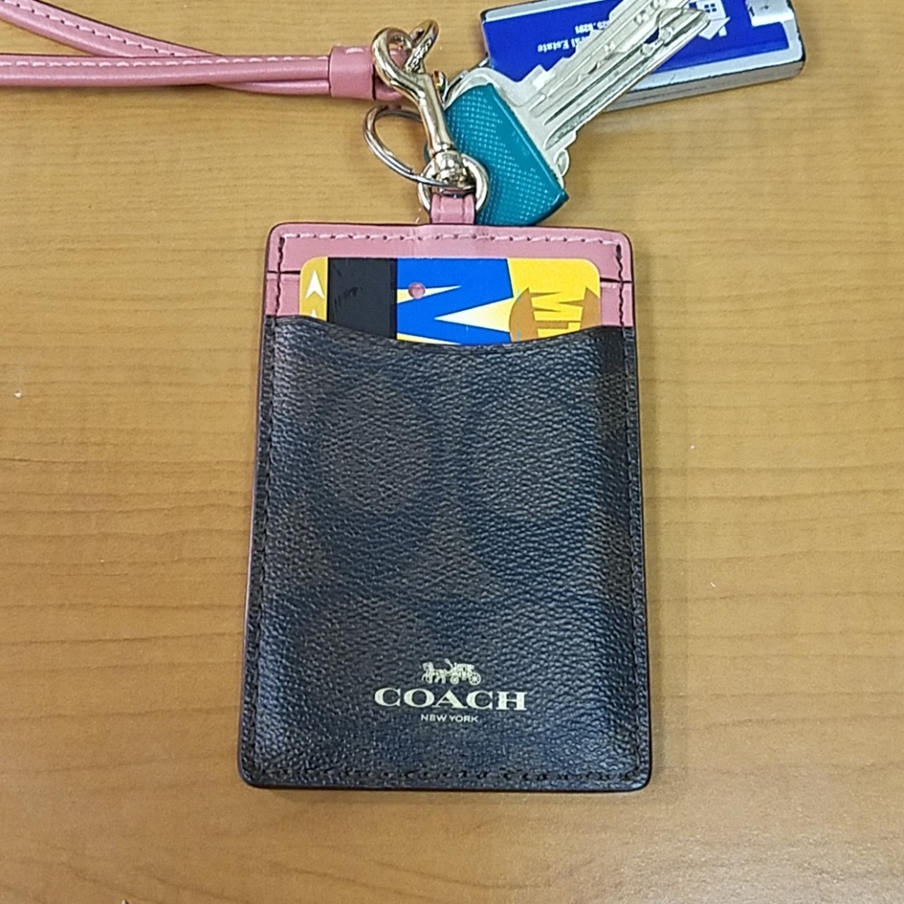 Coach lanyard